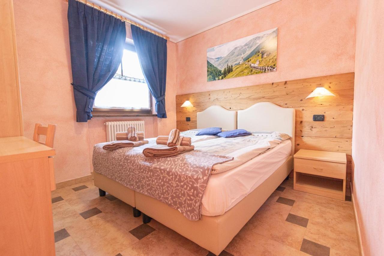 Chalet Li Baita Daniela Лівіньо Екстер'єр фото